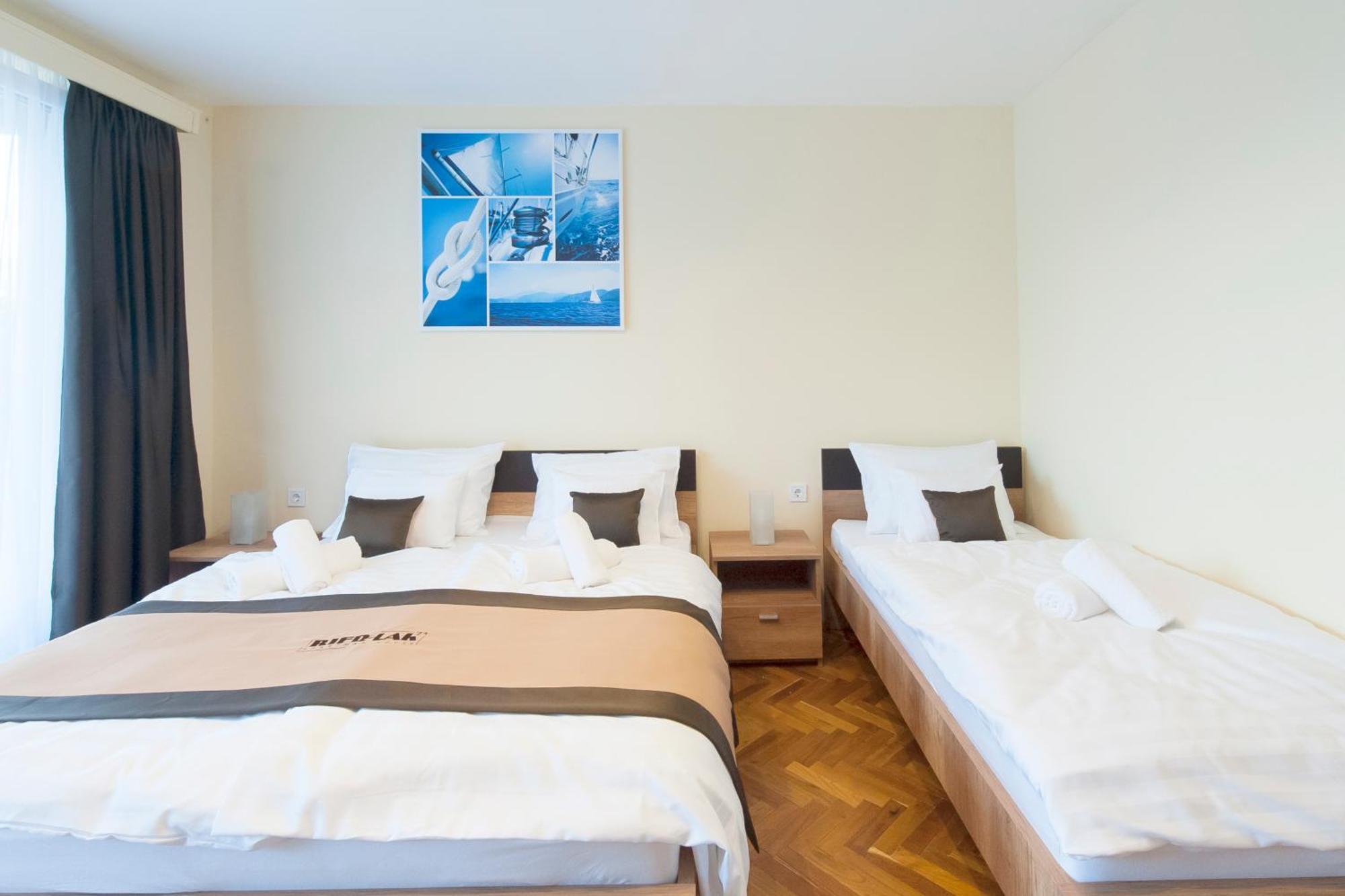 Bier-Lak Apartman House 71 Balatonlelle Luaran gambar