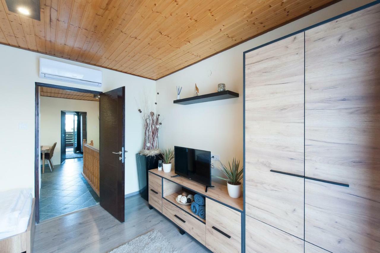 Bier-Lak Apartman House 71 Balatonlelle Luaran gambar