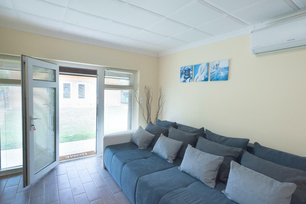 Bier-Lak Apartman House 71 Balatonlelle Luaran gambar