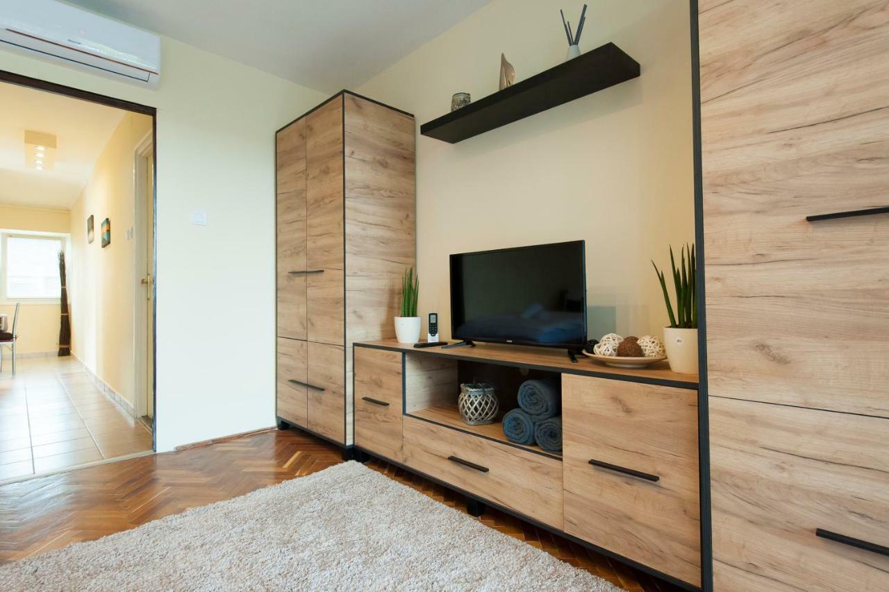 Bier-Lak Apartman House 71 Balatonlelle Luaran gambar